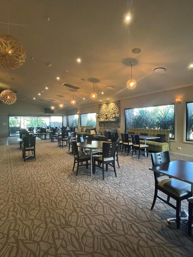 Best Western Bungil Creek Motel Рома Экстерьер фото